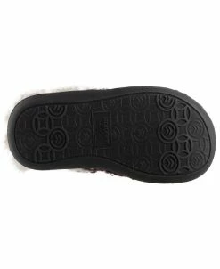 Isotoner Signature Women's Sweater Chunky Knit Amanda Hoodback Slippers -Steve Madden Shop 17835317 fpx