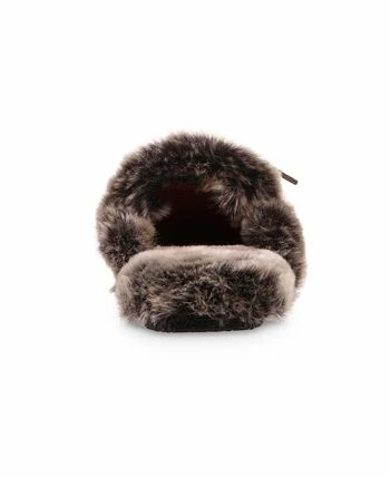 Isotoner Signature Women's Faux Leather Vivienne Scuff Slippers 5 Isotoner Signature Women's Faux Leather Vivienne Scuff Slippers - Image 3